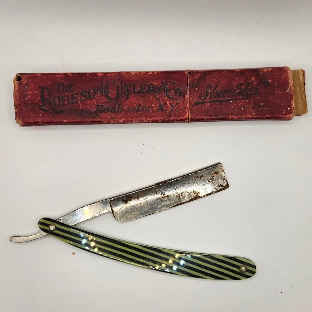Robeson ShurEdge Straight Razor The Pilot Green Black Striped Celluloid 1510 Box